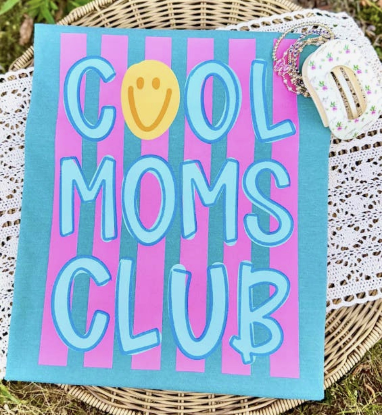 Cool Moms Club Tee