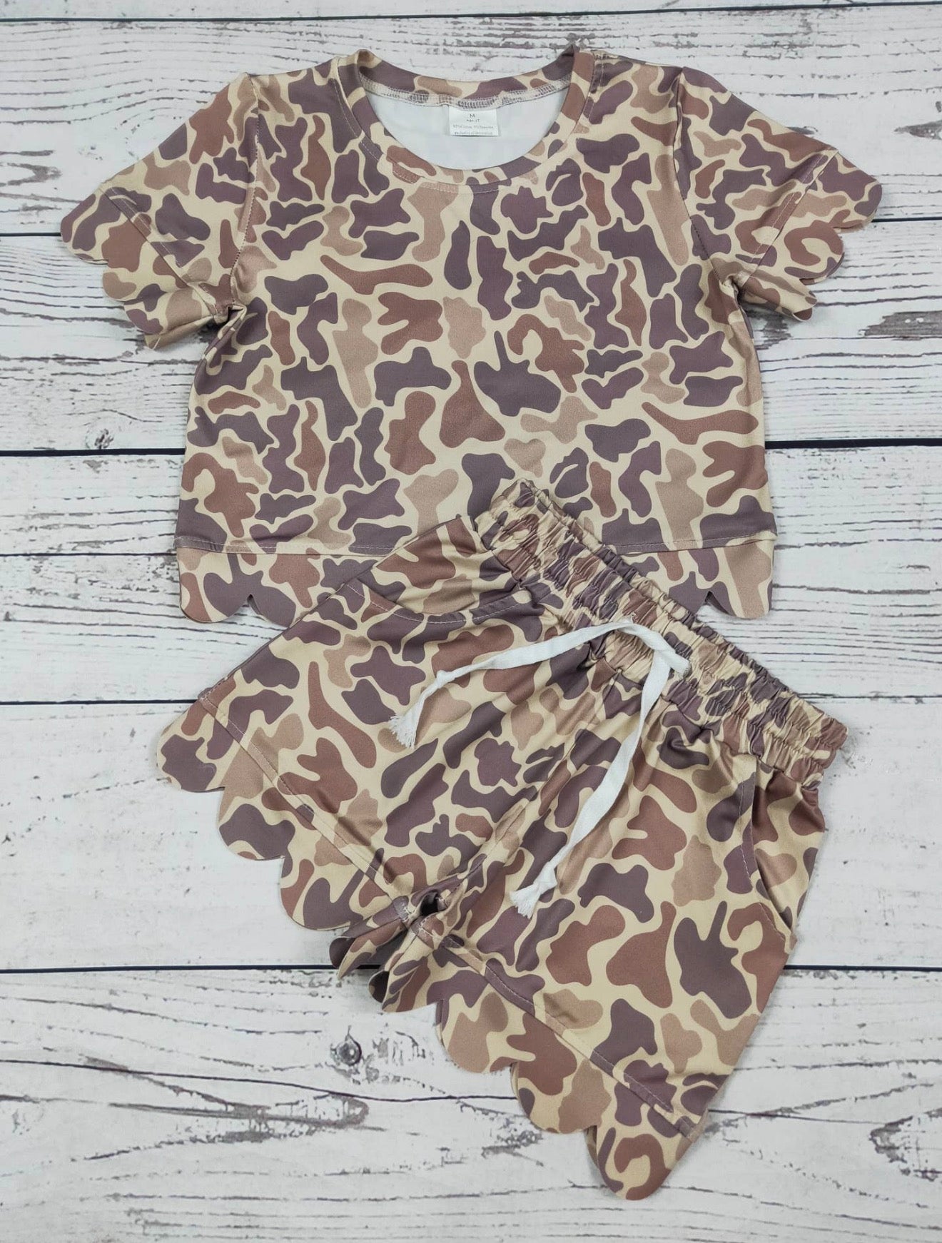 Scalloped Camo Set